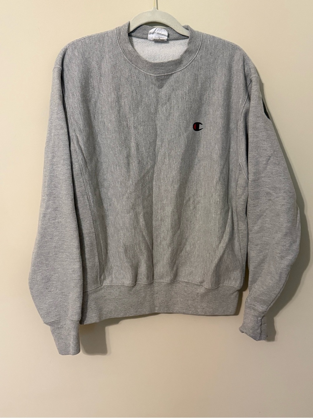 Vintage Champion Gray Crewneck Sweatshirt - Classic Men's Pullover Reverse Weave
